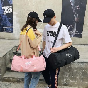 OMASKA 9B47 Wholesale Promotional Men Nylon Custom Logo Fitness Sports Gym Bag Sports Bags With Custom Print (1)